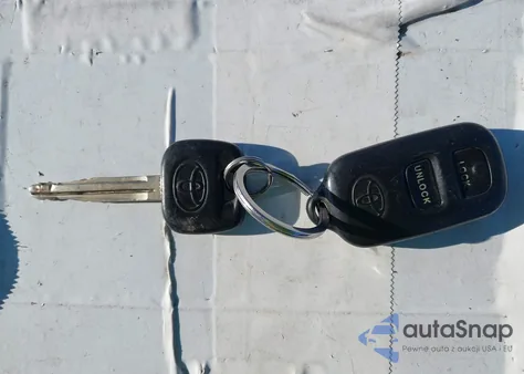 2003 Toyota Corolla S z USA, uszkodzony, nr VIN 1NXBR32E13Z155321